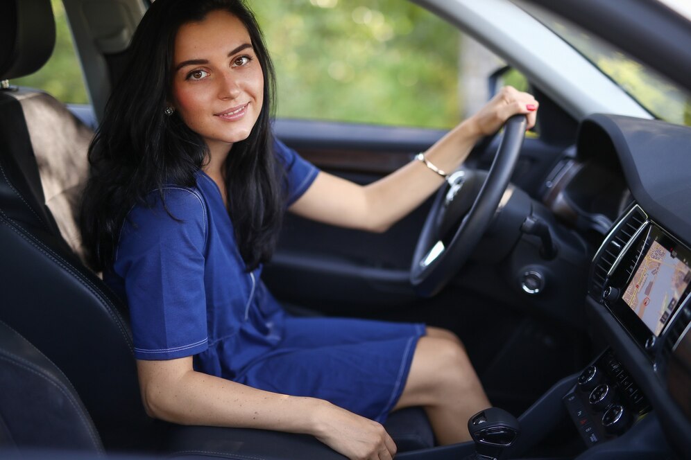 Safety Tips for Women Drivers: Staying Secure on t...