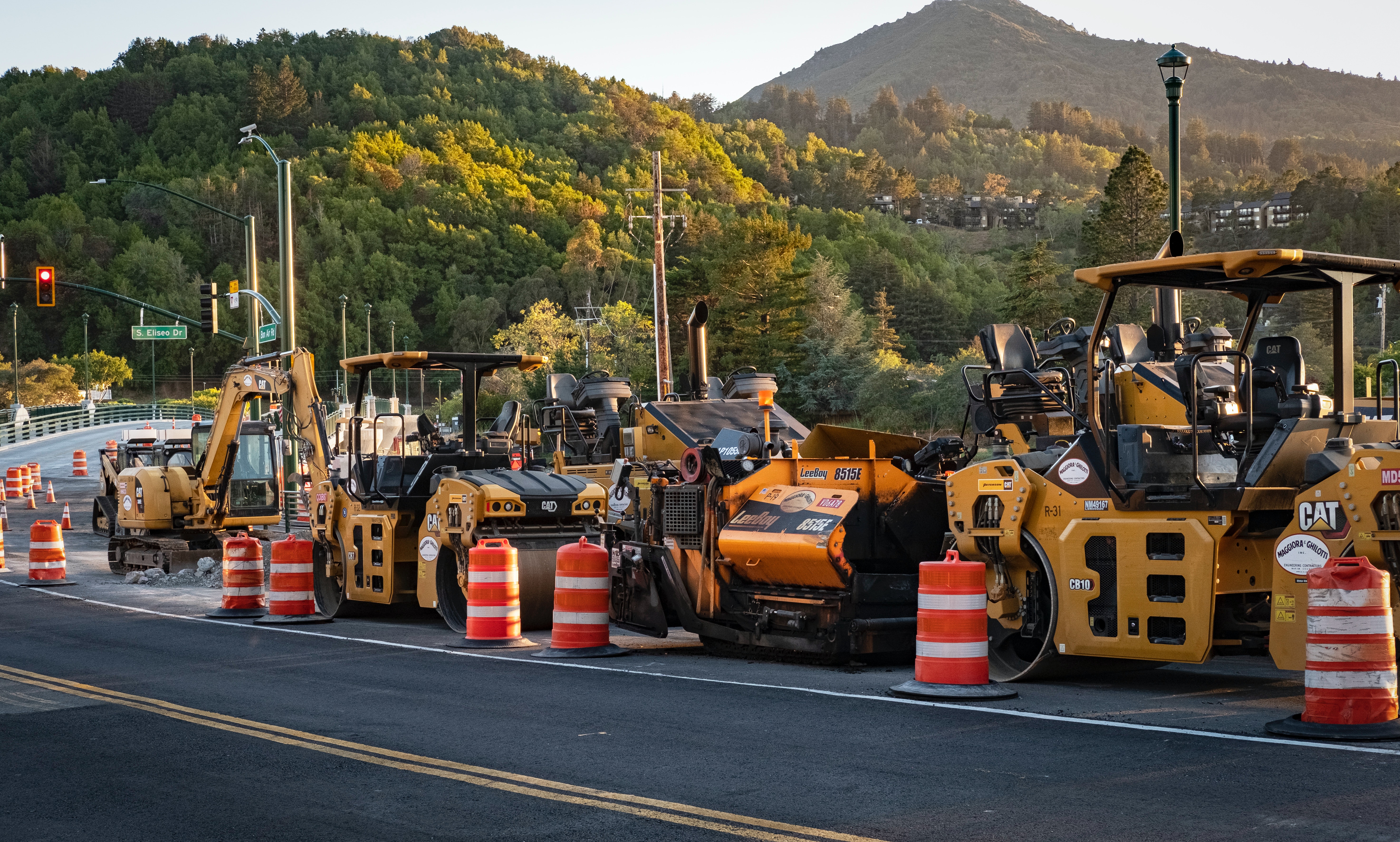 Navigating Work Zones Safely: Understanding the Ri...
